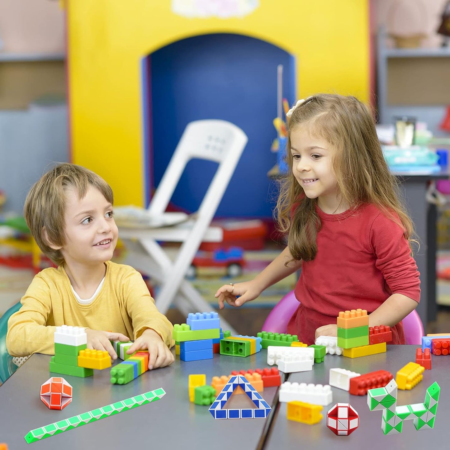 24 Pack 24 Blocks Magic Speed Cubes, Mini Snake Cube, Mini Plastic Puzzle Cube Toy for Kids Party Bag Fillers, Party Supplies, Random Color