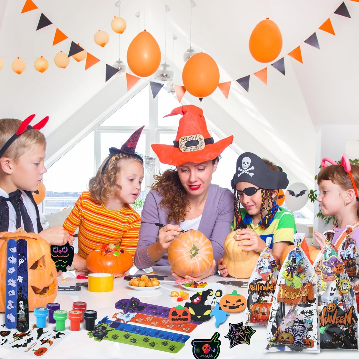 192Pcs Halloween Favors Stationery Gift Set, Trick or Treat Gifts for Kids, 24 Pack Halloween Party Favors for Kids Classroom Prizes Bulk Halloween School Supplies Goodie Bag Stuffers Fillers.