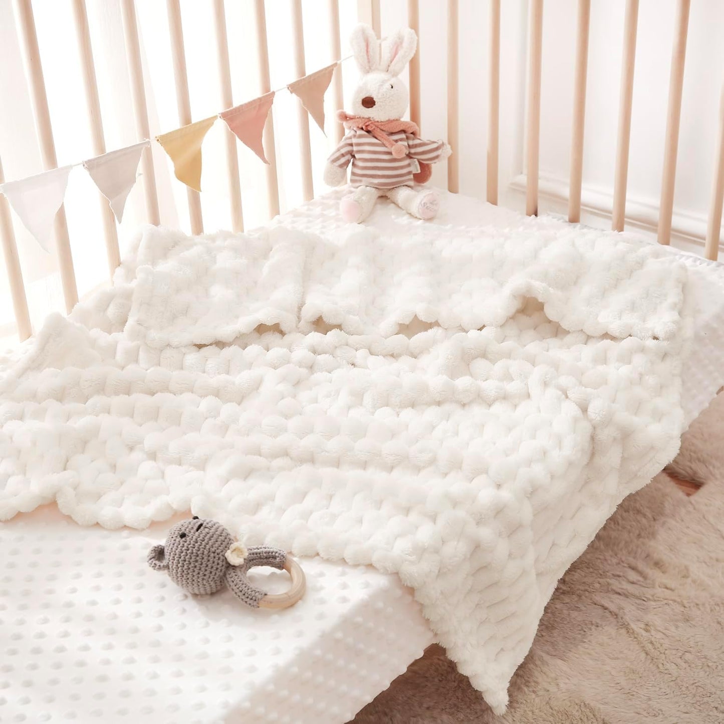 HOMRITAR Flannel Fleece Fluffy Fuzzy Blanket for Baby 3D Jacquard Soft Warm Plush Bed Blankets for Home Decor, Toddler Infant or Newborn Receiving Blanket (30 x 40 Inch, Cream)